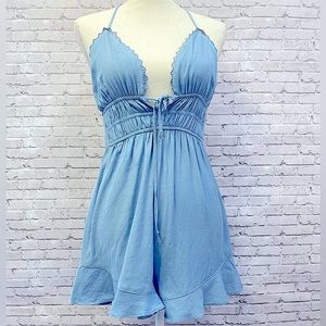 LOVE TREE ROMPER. WOMENS SIZE M BLUE TIE UP CUTE 🥰 ROMPER SHORTS.